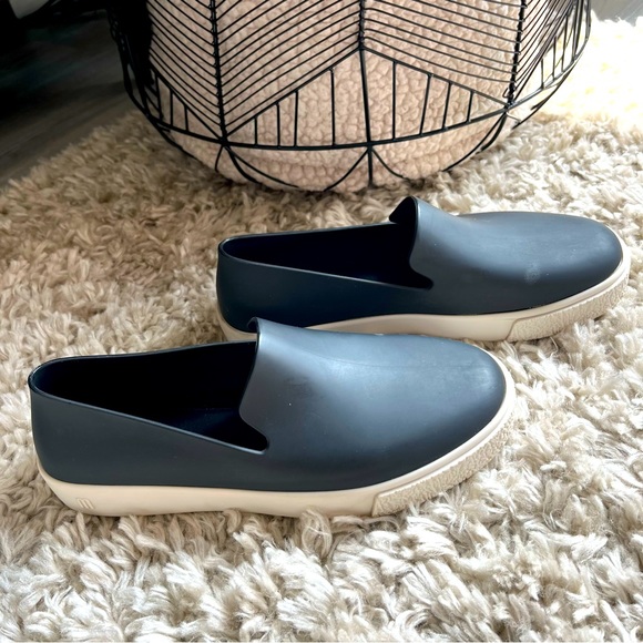 Melissa Ground II Black Slip On Sneaker - Picture 3 of 6